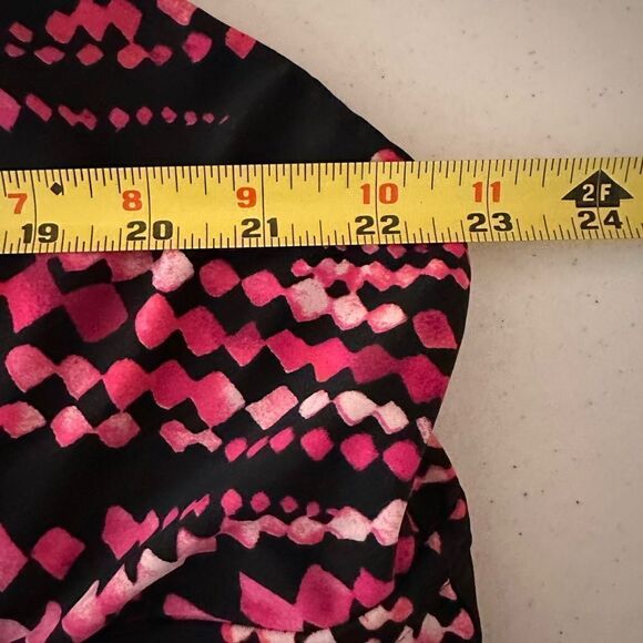 Catherine’s bathing suit top - Picture 6 of 9